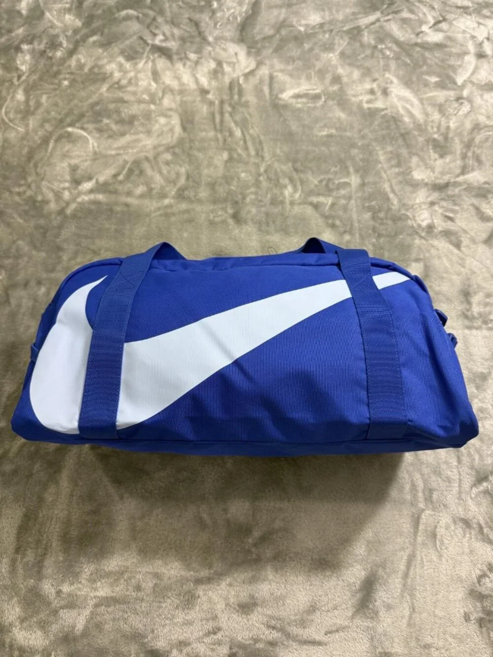 New Nike Blue Duffel Bag Soft Case Water Resistant Youth Sports Gym Travel